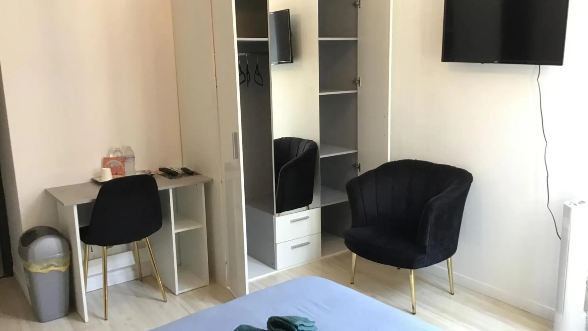 Ξενοδοχείο με κάψουλες Chambre Cosy 3 Μοντωμπάν
